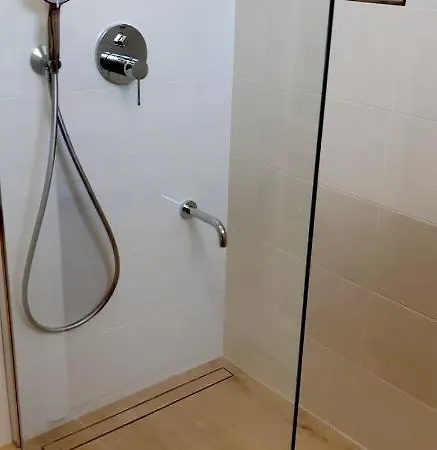 Rita 1 Апартаменты Ровинь