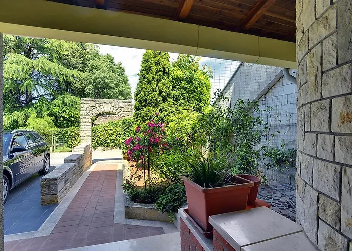 Apartamento Rita 1 *