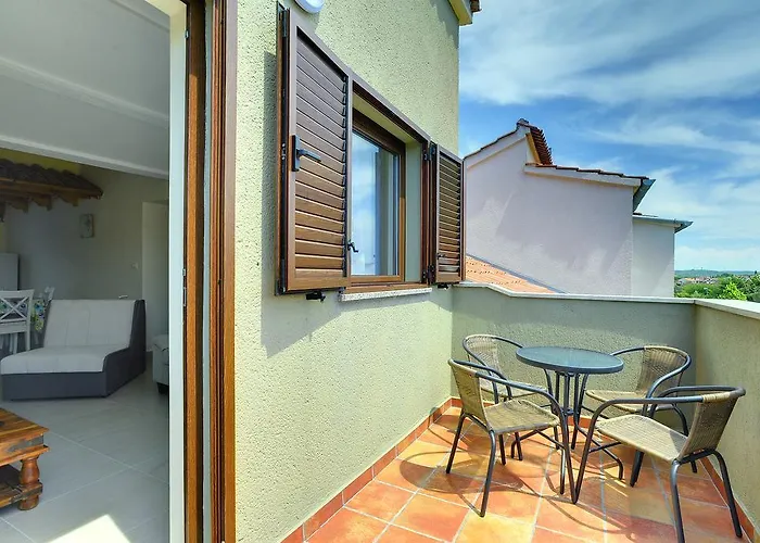 Apartamento Rita 1 *